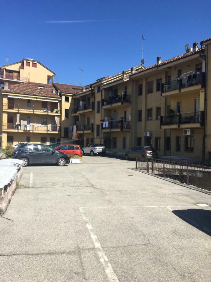 Apartment La Mansarda Alba  Dış mekan fotoğraf